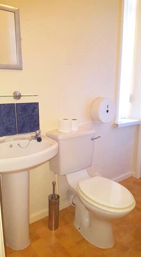 Tudor Rose Hotel 2*